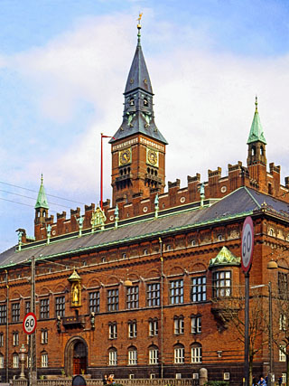 DENMARK, Copenhagen, City Hall, DEN110JPL A 320