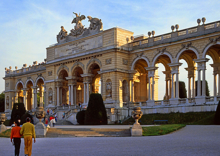 Austria, VIENNA, Schonbrunn Palace, the Gloriette, VIE279JPL A 850