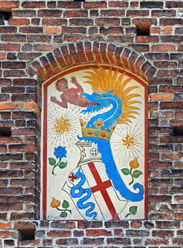 ITALY, Lombardy, MILAN, Piazza Castello, Sforza Castle, Porta Del Barcho, ITL2101JPLA 400 deep