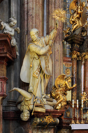 Czech Rep, PRAGUE, Mala Strana, St Nicholas Church, interior, CZ1461JPL 370