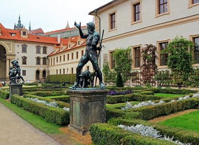 Czech Rep, PRAGUE, Mala Strana, Wallenstein Palace gardens, CZ1517JPL 300 deep