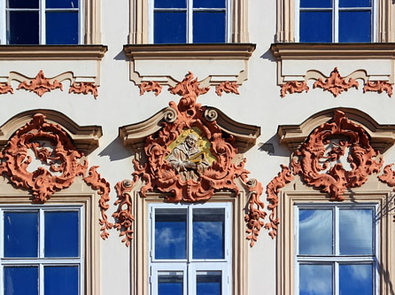 Czech Rep, PRAGUE, Old Town Square, Golz-Kinsky Palace, architecture, CZ1186JPL 333 deep