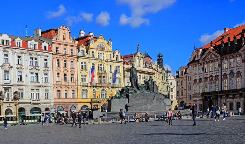 Czech Rep, PRAGUE, Old Town Square (Staromestske Namesti), CZ1086JPL 800