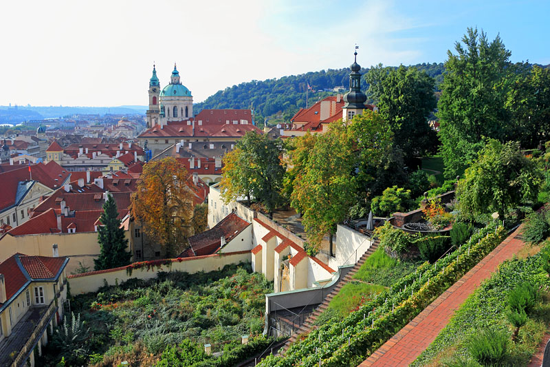 Czech Rep, PRAGUE, Prague Castle complex, South Gardens, CZ1513JPL 800