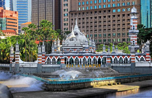 KUALA LUMPUR, Masjid Jamek Mosque, Klang and Gombak rivers, MSA1020JPL 300