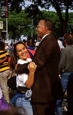 CHICAGO, Grant Park and Blues Festival, couple dancing, CHI770JPL 300