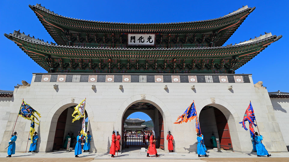 South Korea, SEOUL, Gyeongbokgung Palace, Sumunjang (Royal Guard) Changing Ceremony, SK476JPL A 962