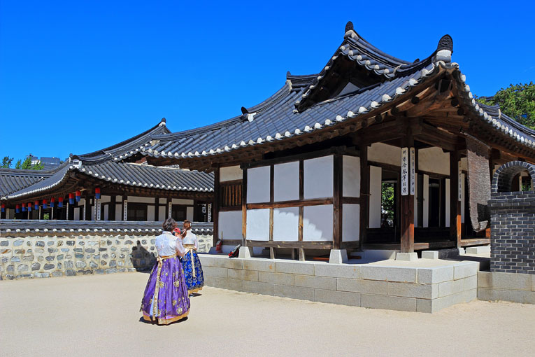 South Korea, SEOUL, Namsangol Hanok Village, SK1187JPL A 765