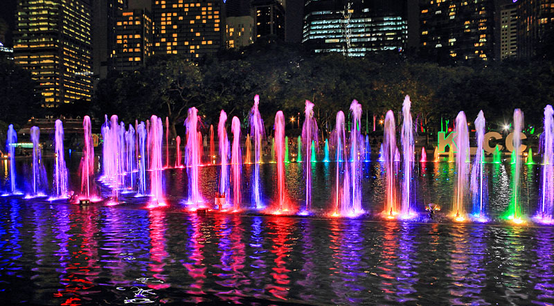 Malaysia, KUALA LUMPUR, Lake Symphony, Light & Sound Fountain show, MSA1059JPL 800