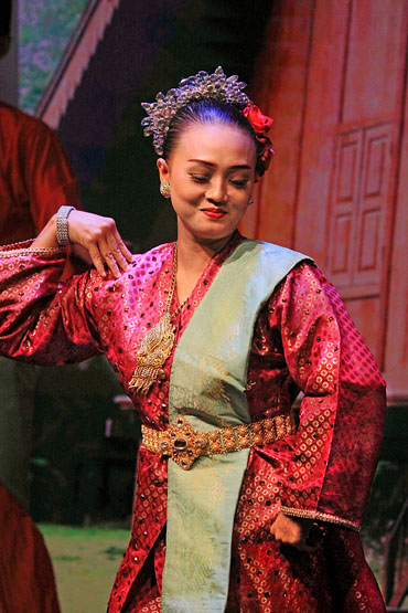 Malaysia, KUALA LUMPUR, Malaysia Tourism Centre (MaTiC), Cultural Show, MSA960JPL 370