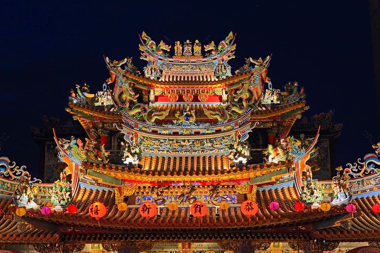 Taiwan, TAIPEI, Songshan Ciyou Temple, night view, TAW1002JPL A 750