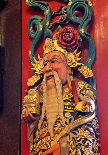Taiwan, TAIPEI, Songshan Ciyou Temple, statue of a deity, TAW1017JPL A 364
