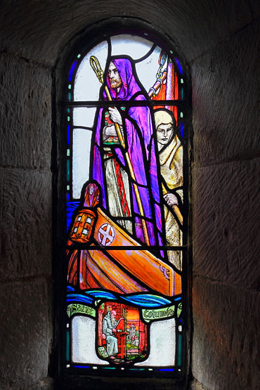 SCOTLAND, Edinburgh, Edinburgh Castle, St Margaret's Chapel, stained glass, SCO1108JPL cropped 370