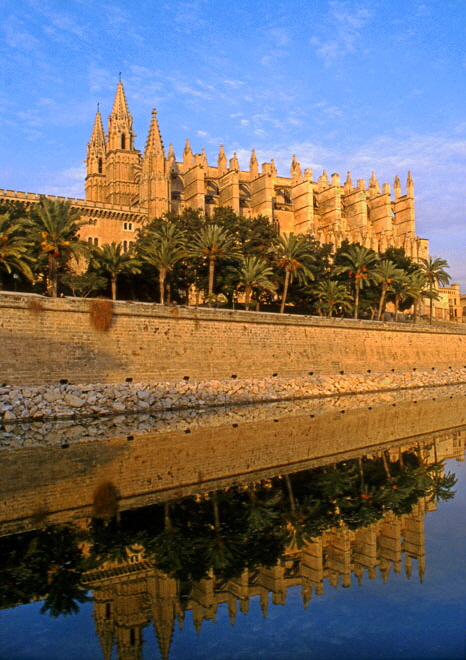 MALLORCA, Palma, Palma Cathedral, and reflection, SPN1231JPL A 466