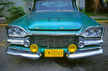 CUBA, Havana, Old Town (La Habana Vieja) area, old American cars, CUB187JPL 370