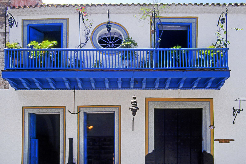 CUBA, Havana, old town, house balcony, CUB279JPL 800