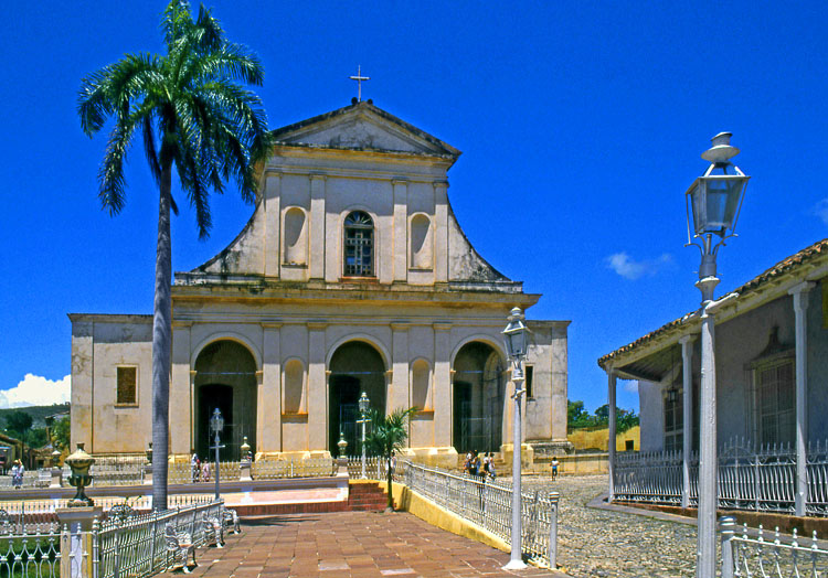 CUBA, Trinidad, old town square, Santisima Church, CUB175JPL 750