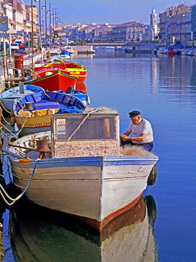 FRANCE, Languedoc-Roussillon, SETE, fishing boats, FRA464JPLA 532 deep