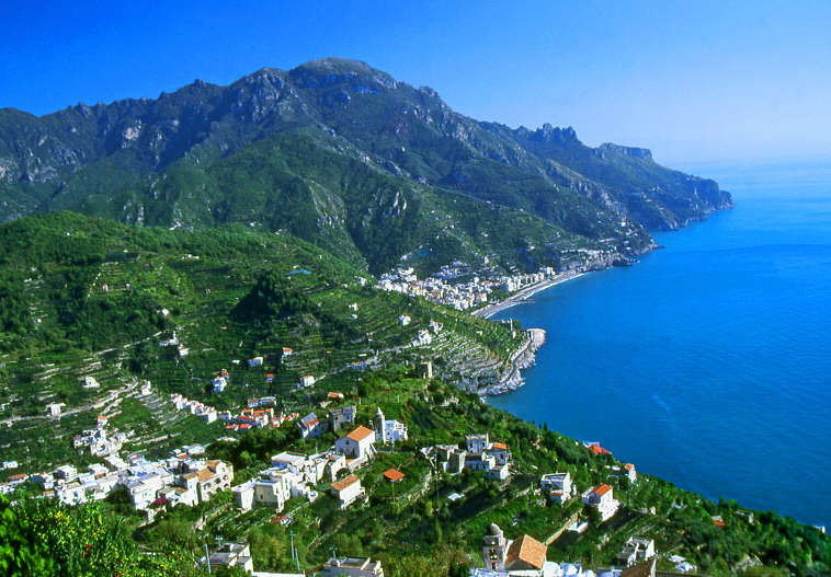 ITALY, Campania, Amalfi Coast, RAVELLO, coastal view, ITL1150JPL  800