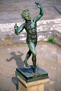 ITALY, Campania, POMPEII, Dancing Fonderya statue, ITL1085JPL  300 deep