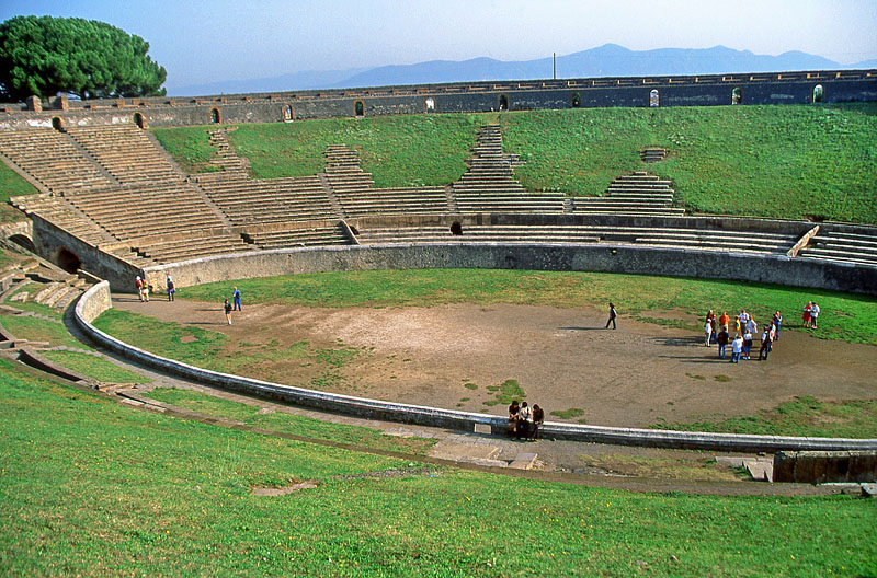 ITALY, Campania, POMPEII, the Amphitheatre, ITL1061JPL 800