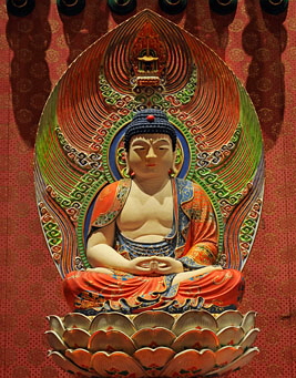 SINGAPORE, Chinatown, The Buddha Tooth Relic Temple, Amitabha statue, SIN585JPL A 300