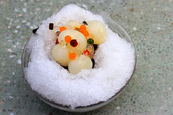 SINGAPORE, Ice Kacang (Baobing) desert, SIN431JPL A 350