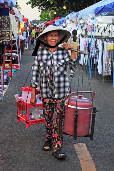 LAOS, Luang Prabang, Night Market,LAO601JPL 4000 370