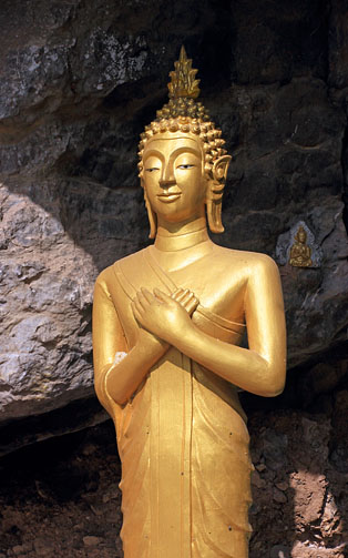 LAOS, Luang Prabang, Phousi Hill, Buddha statue, LAO186JPL copy500 deep