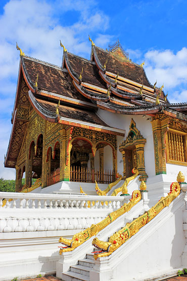 LAOS, Luang Prabang, Royal Palace complex, Haw Pha Bang temple, LAO748JPL 370