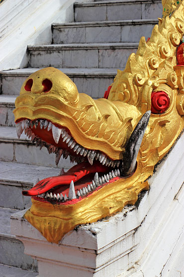 LAOS, Luang Prabang, Royal Palace complex, Haw Pha Bang temple, Naga serpent, LAO758JPL 370