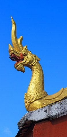 LAOS, Luang Prabang, Wat Hosian Voravihane, temple building 1, Naga statue, LAO463JPL 480 deep