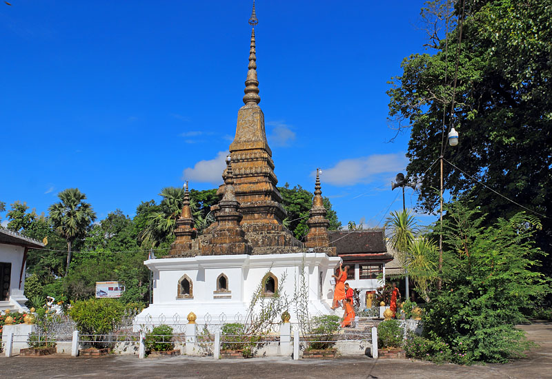 LAOS, Luang Prabang, Wat That Luang Rasamahavihane, Stupa, LAO686JPL 800