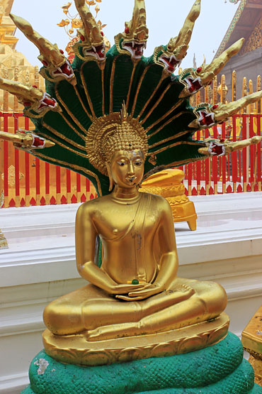 Northern Thailand, CHIANG MAI, Wat Phra That Doi Suthep temple, Buddha statue,, THA4602JPL 370
