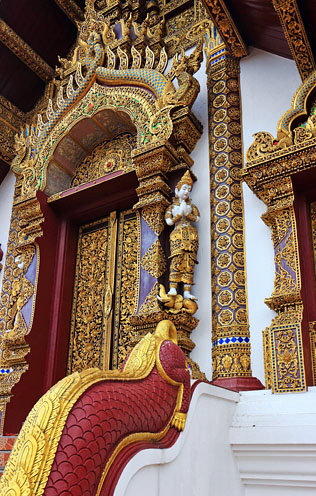 Northern Thailand, CHIANG MAI, Wat Rajamontean, THA5247JPL 496 deep