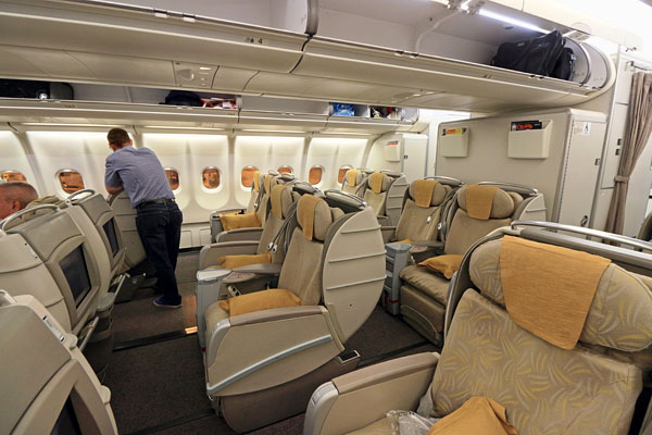 Asiana Airlines, Airbus A330, Business Class cabin, Seoul to Phuket, ,,  A 600