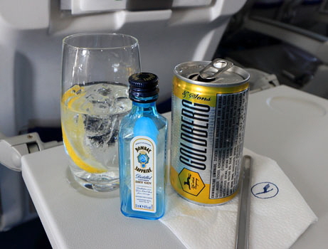 Lufthansa, Airbus A320, Business Class, bar service,  A 350 deep