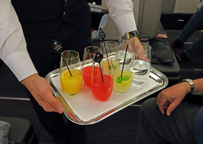 Turkish Airlines, Airbus A330, Business Class, welcome drinks, Istanbul to Hanoi, A 700