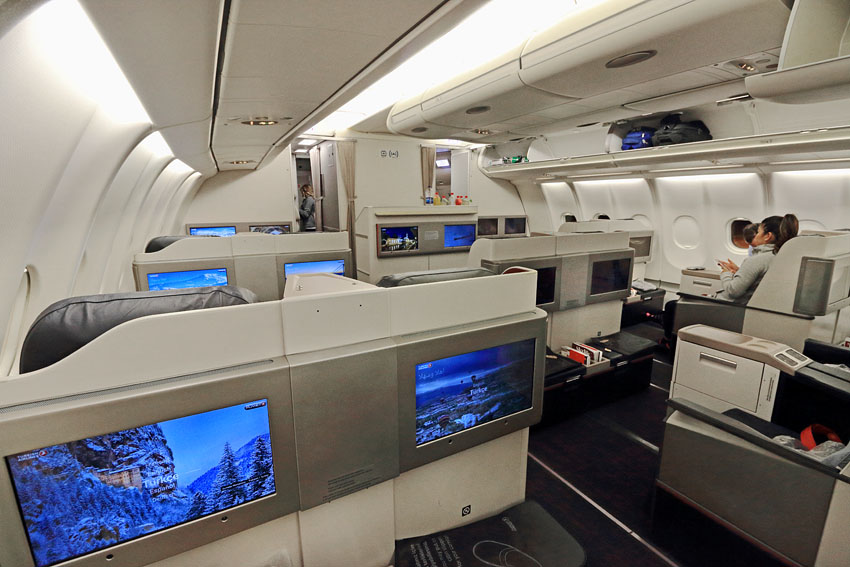 Turkish Airlines, Airbus A330, Business Class cabin, Istanbul to Hanoi, A 850