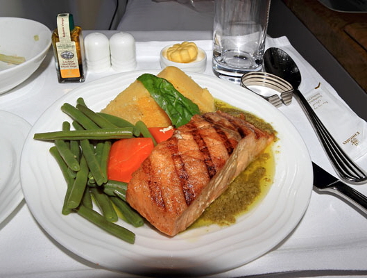 Emirates, A380, Business Class, dining, Singapore to Dubai, 4000 A 600
