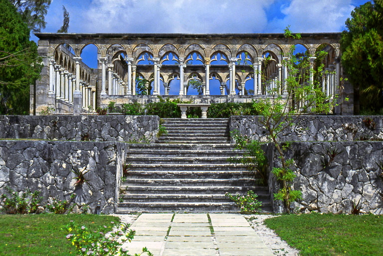 BAHAMAS, Paradise Island, Versailles Gardens and cloisters, BAH207JPLA 770