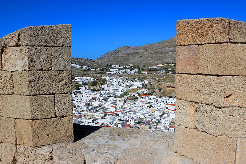 RHODES, Lindos, Acropolis site, view of Lindos village, GIS1276JPL 800