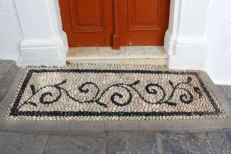 RHODES, Lindos, pebble mosaic (hohlaki) floor in house front, GIS1395JPL 750