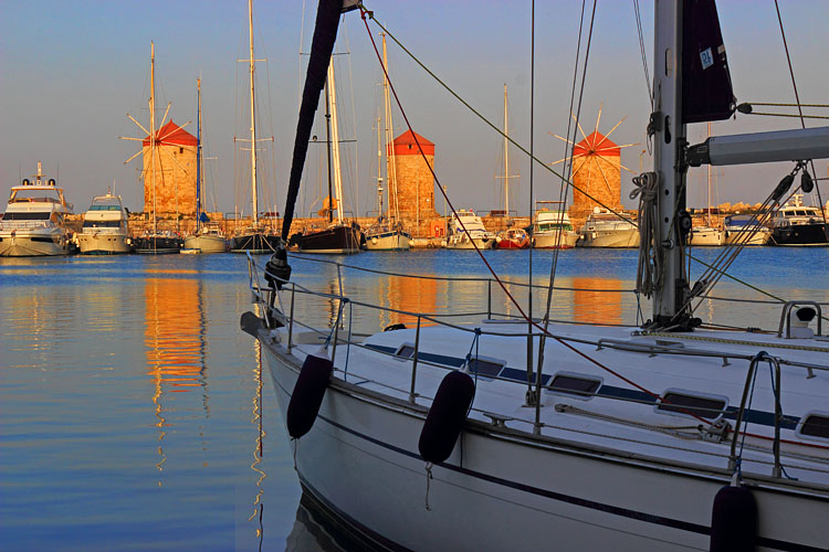 RHODES, Rhodes Town, Mandraki Harbour windmills, dusk view, GIS1422JPL 750