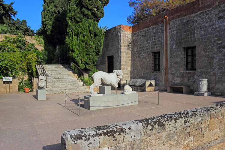 RHODES, Rhodes Town, Old Town, Archaeological Museum, GIS1507JPL 750
