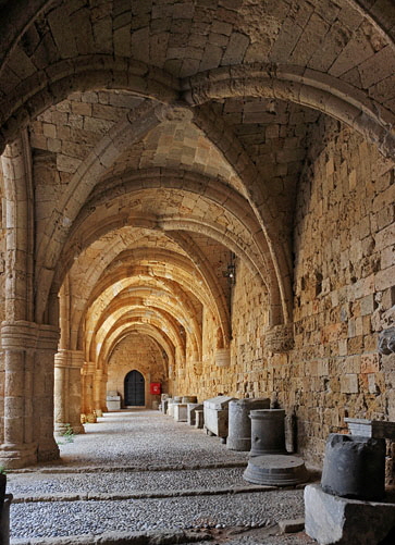 RHODES, Rhodes Town, Old Town, Archaeological Museum, main courtyard, cloisters, GIS1531JPL 363