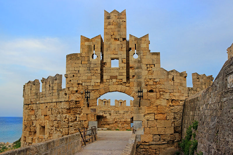 RHODES, Rhodes Town, Old Town, Gate of St Paul, GIS1620JPL 800