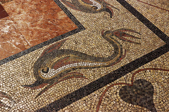 RHODES, Rhodes Town, Old Town, Palace of the Grand Master, Dolphin mosaic, GIS1466JPL 557