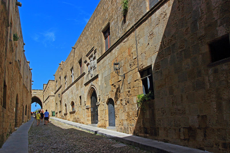 RHODES, Rhodes Town, Old Town, Street of the Knights, GIS1487JPL 800
