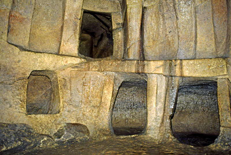 MALTA, Paola, The Hypogeum, prehistoric site, MLT704JPL 4000 A 800